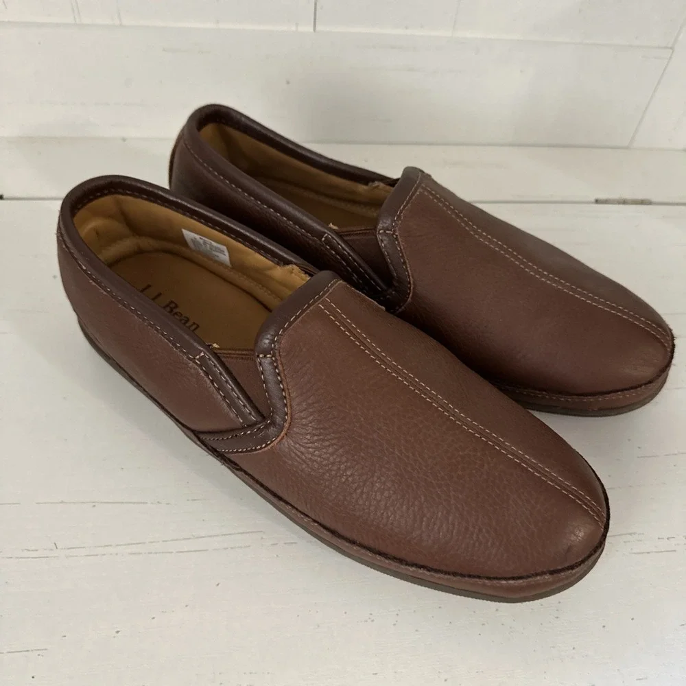 LL Bean Mens Slip On Loafers Size 9 Medium Item ID 272346 Elkhide Shoes Moc